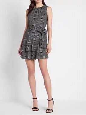 Express Sleeveless Tie Waist Tiered Ruffle
Dress